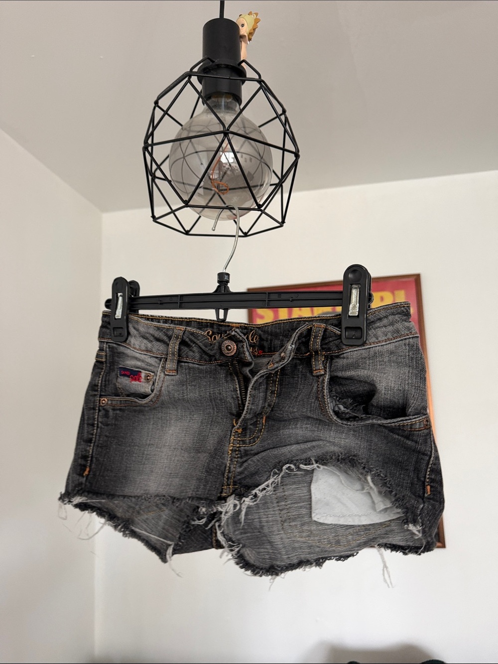 South Pole Women’s Black Wash Distressed Jean Shorts y2k LOW RISE